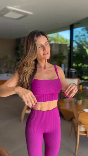 Conjunto Magenta Top + Legging